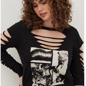 Torrid X Lovesick Size 2 Jersey Black Long Sleeve Graphic Slasher Tee NWT